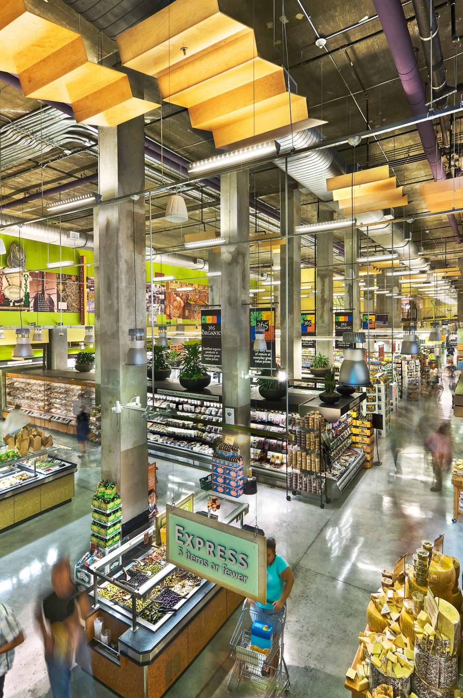 Interior and exterior architectural photography for the retail supermarket Whole Foods Market in New York City and London, England : IMAGES-Keywording : New York NY Architectural Photographer | Interior and Exterior