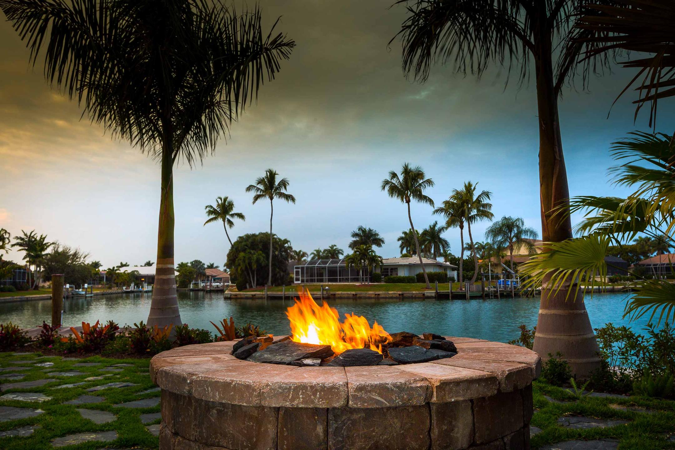 Luxury waterfront homes in Marco Island Florida interiors and exterior photography  : IMAGES-Keywording : New York NY Architectural Photographer | Interior and Exterior