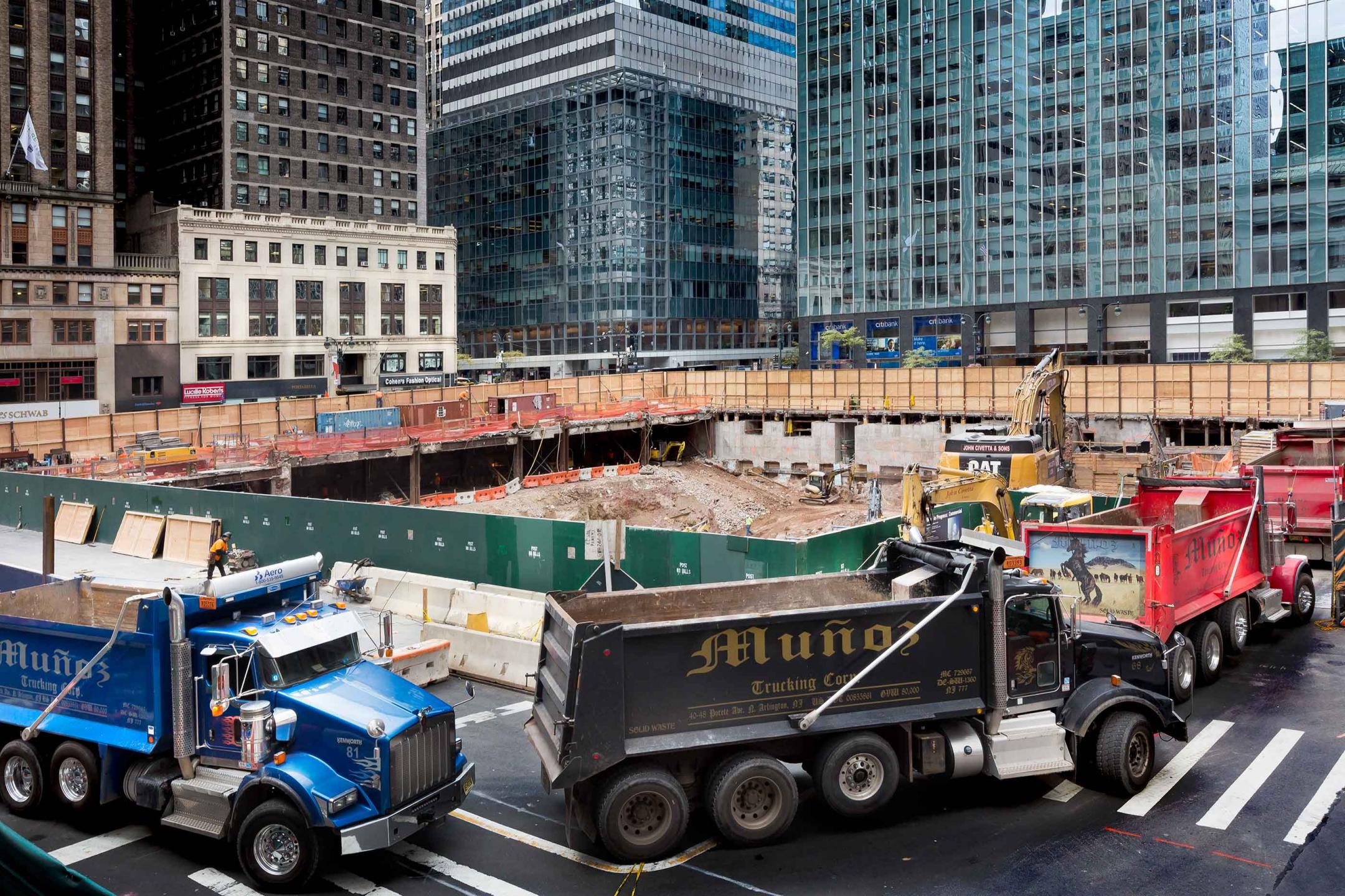 Munoz Trucking - 42nd and Madison Ave - NYC  : Construction : New York NY Architectural Photographer | Interior and Exterior