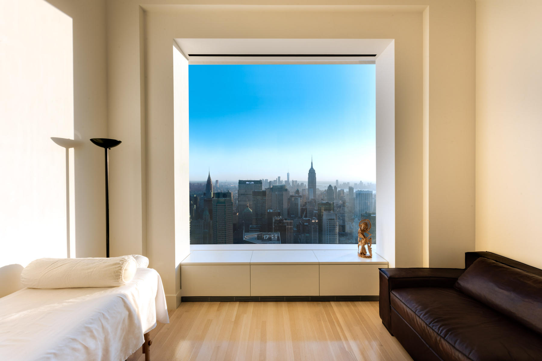 NYC - 57th and Park Avenue - 66th Floor southern view of Manhattan - interiors for private client : Miscellanous Projects : New York NY Architectural Photographer | Interior and Exterior