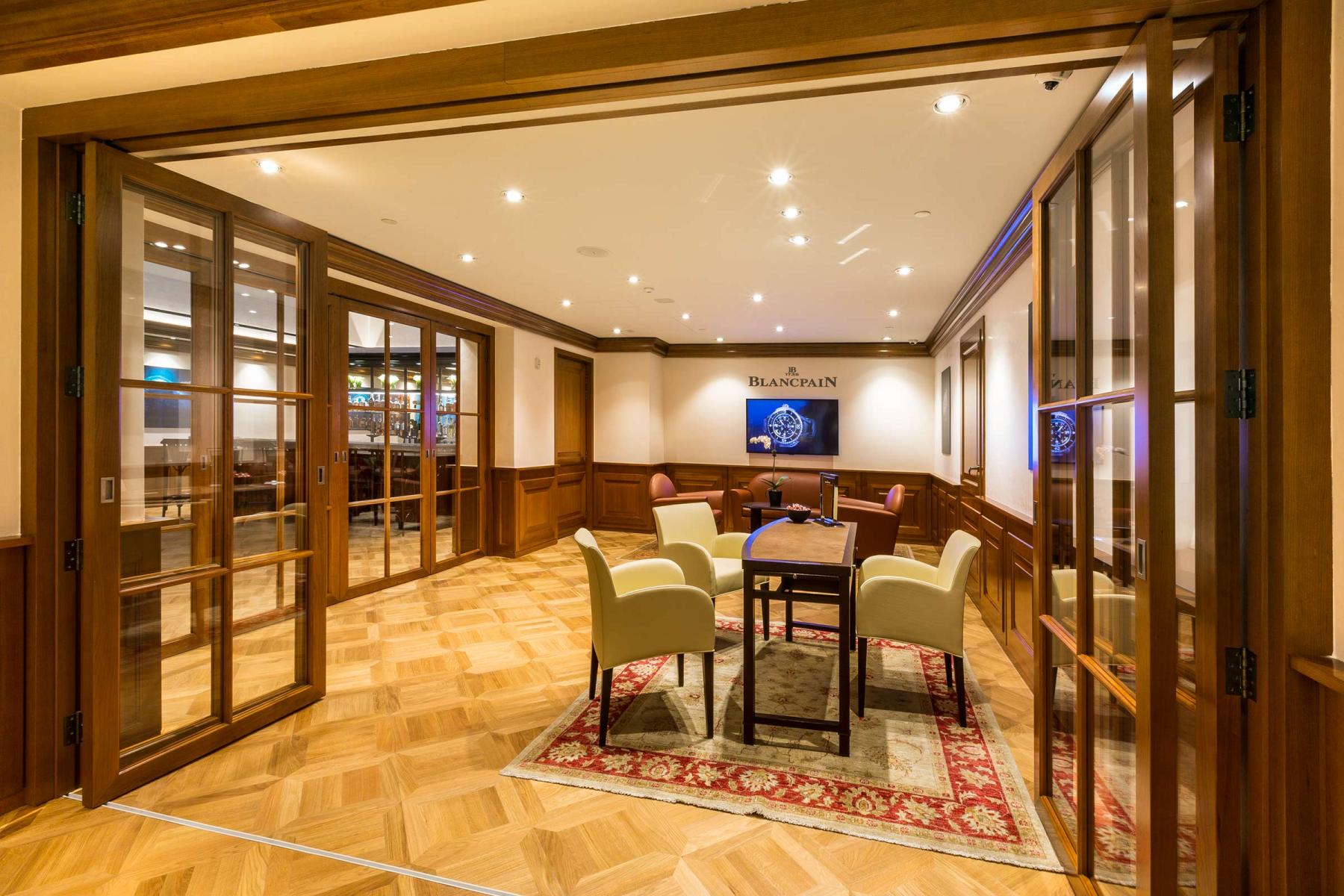 Blancpain Watches interior and exterior architectural photographs of the retail store on Fifth Avenue New York City : IMAGES-Keywording : New York NY Architectural Photographer | Interior and Exterior
