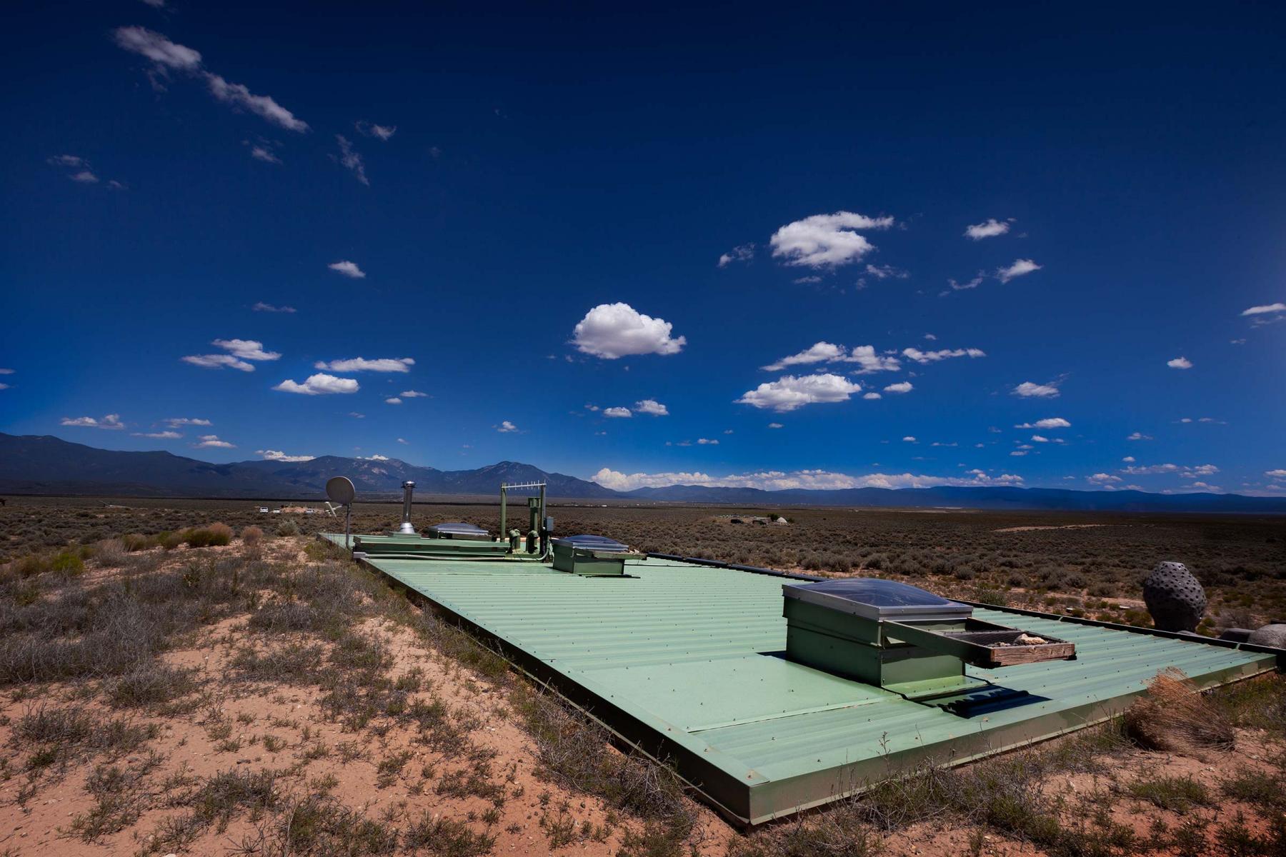  : Earthship Architecture  : New York NY Architectural Photographer | Interior and Exterior Photography